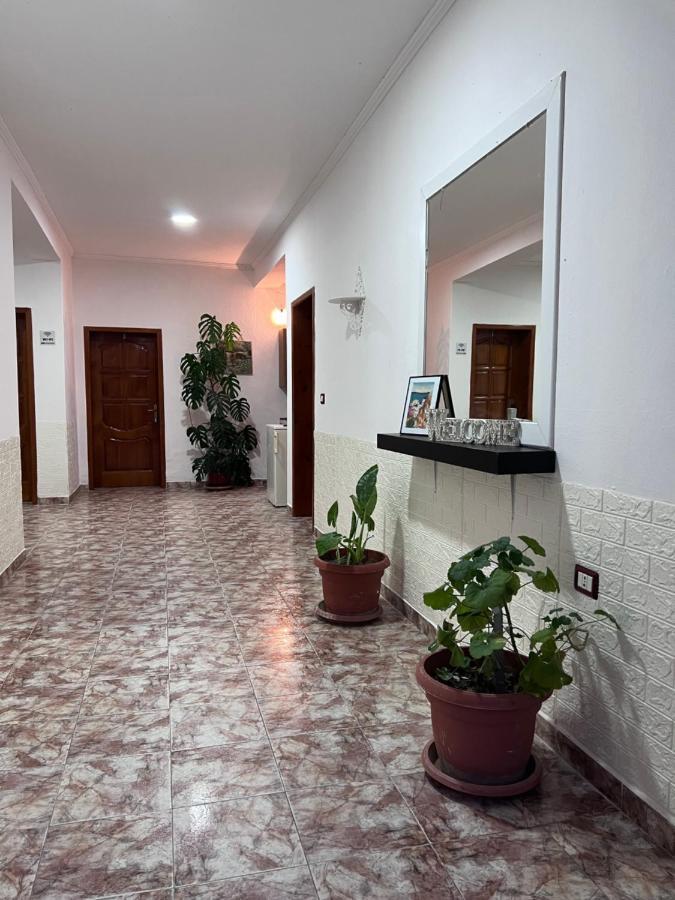 Mabel Rooms Durres Bagian luar foto