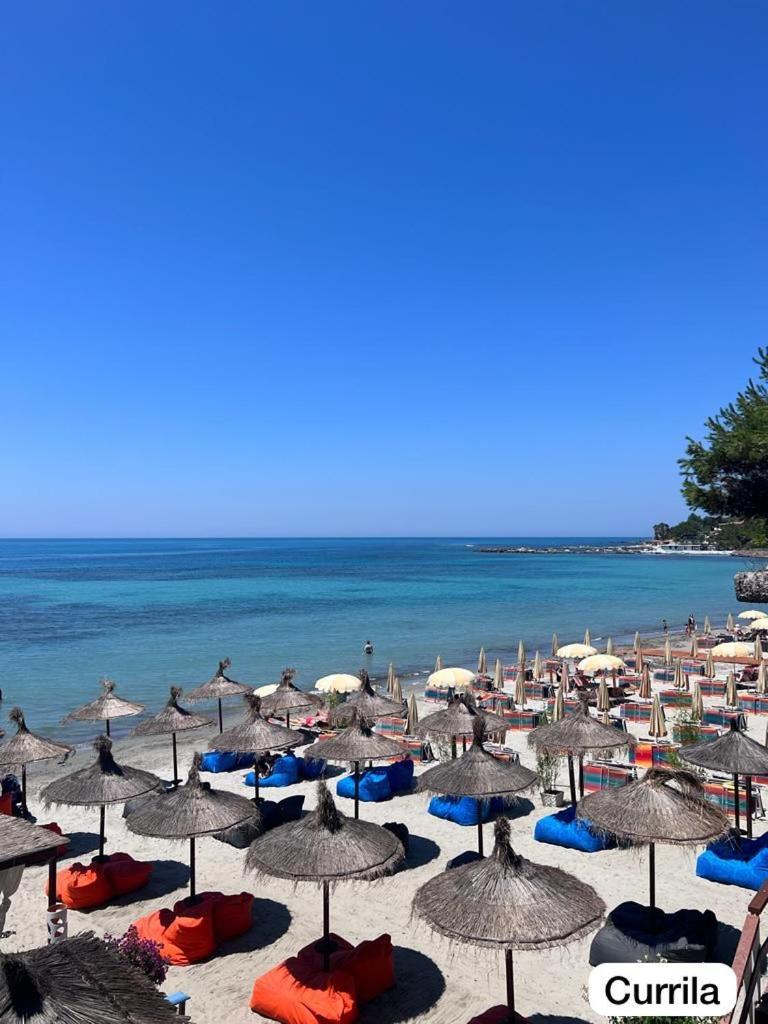 Mabel Rooms Durres Bagian luar foto